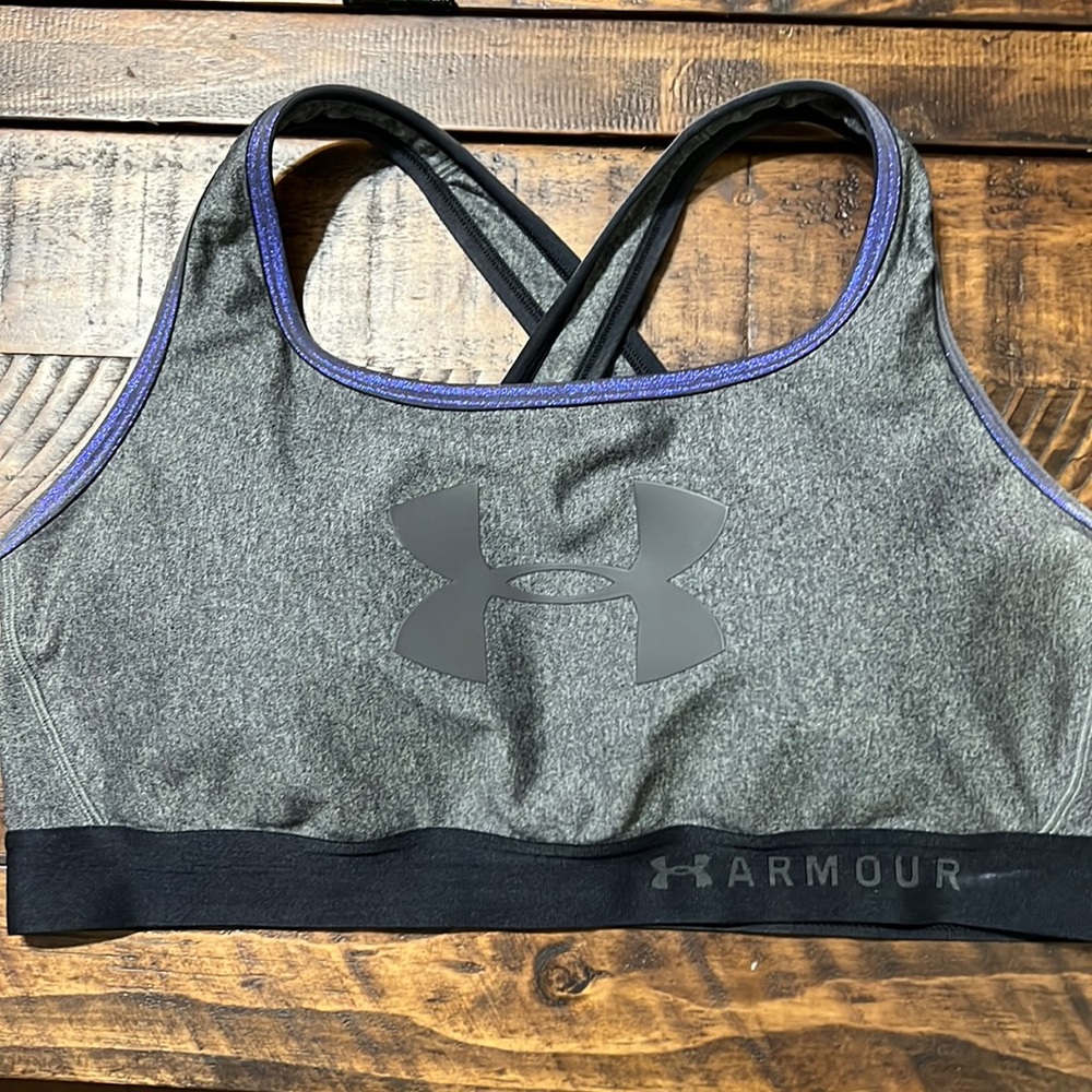 Under armour sports bra size XXL